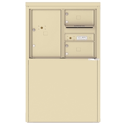 2 Tenant Doors with 1 Parcel Locker and Outgoing Mail Compartment - 4C Depot versatile™ - Model 4C06D-02-D